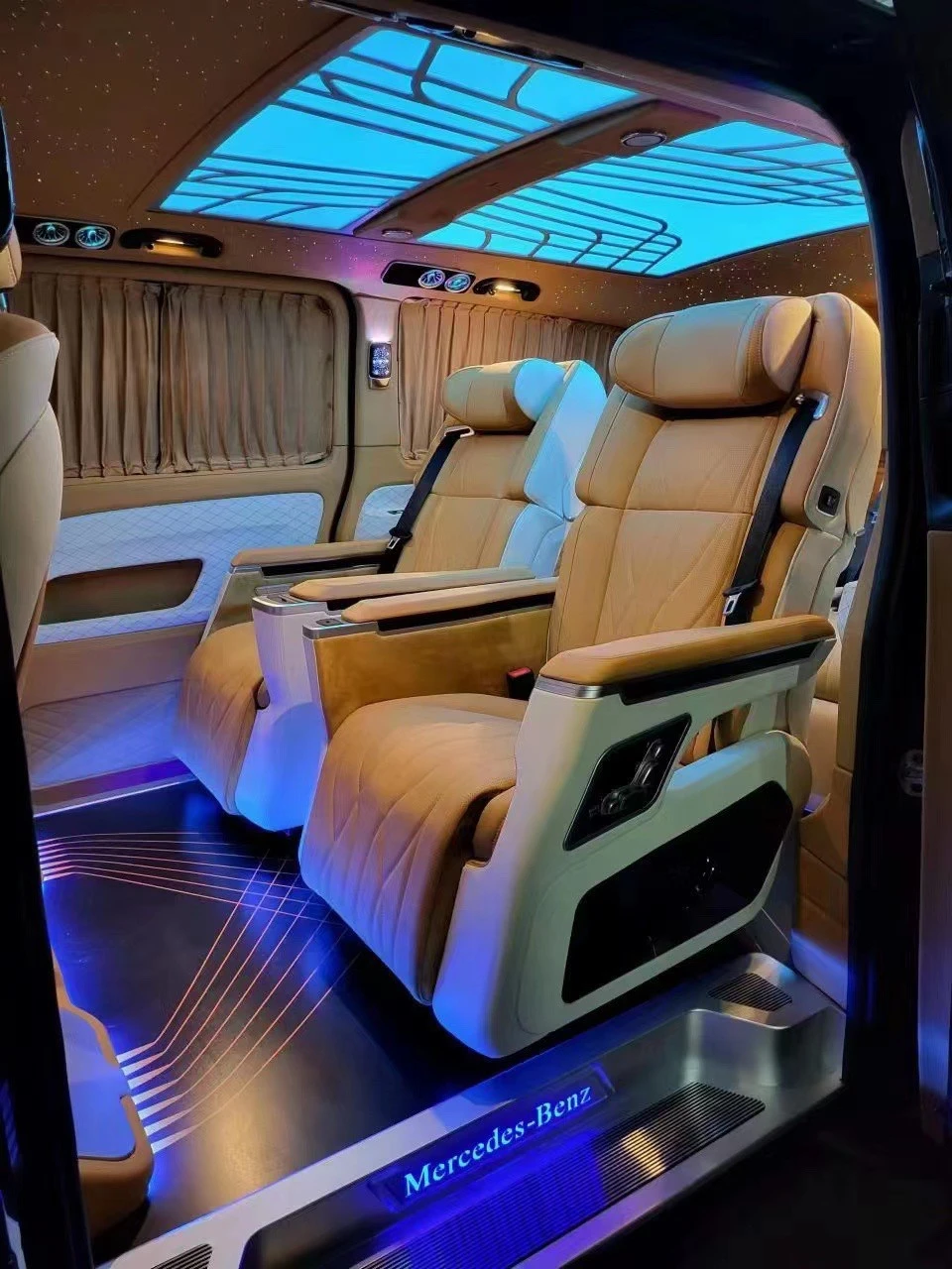 Sienna Van Luxury Seats